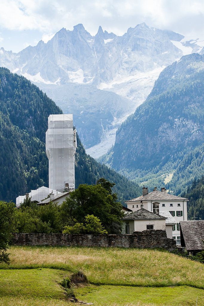 Treppenhaus im Hotel Bregaglia, in Promontogno, Bergell, Graubünden.